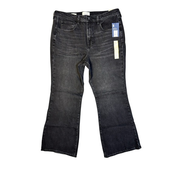 Universal Thread High Rise Flare Black Denim Jeans Women's Size 14 Short NWT - Picture 1 of 9